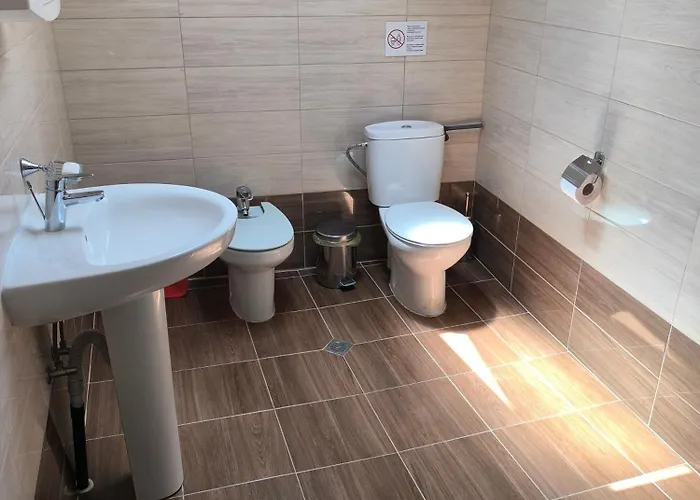 делфини Couette-café *